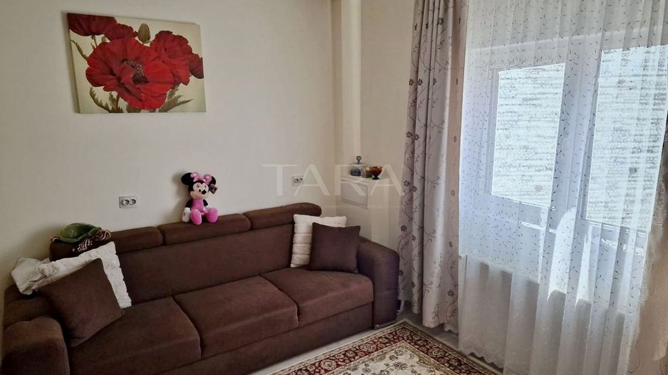 Casa de vanzare in Floresti,  zona Avram Iancu. - Poză 3