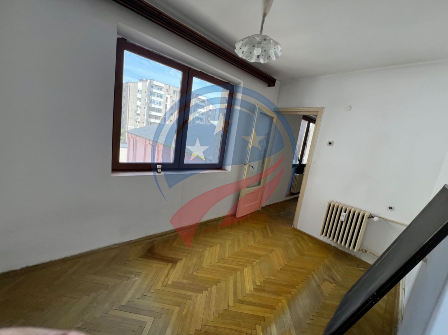 Apartament 2 camere ultracentral de vânzare - Poză 2