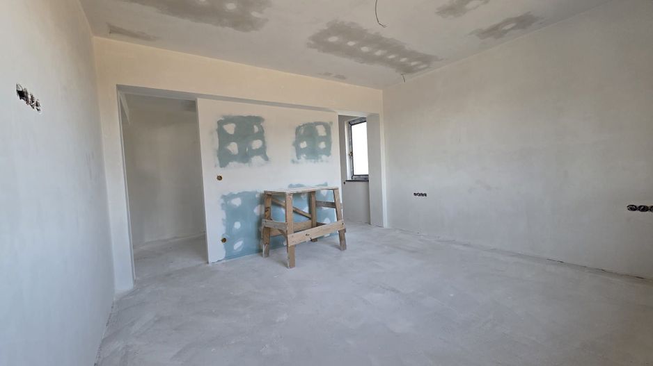 Casa in regim P+1ER de vanzare in Baltoesti - Poză 14