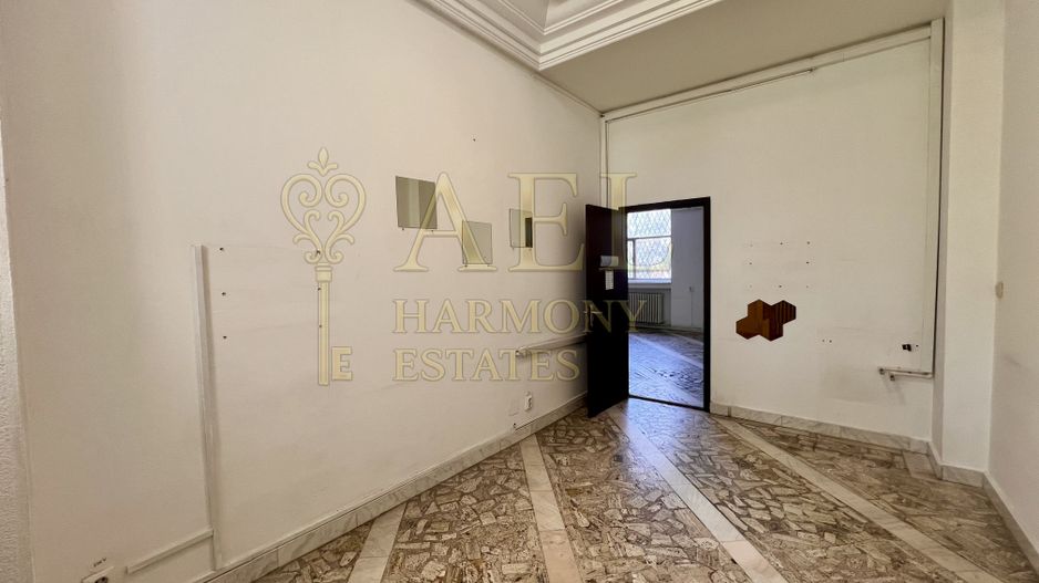 Spatiu de birouri *211mp* // Unirii - Poză 34