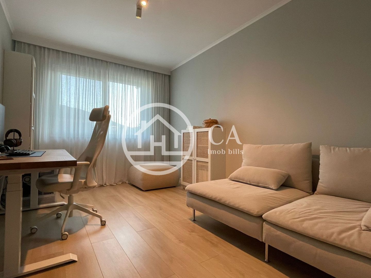 Casa de vânzare cu 3 camere in Nufarul, Oradea - Poză 12