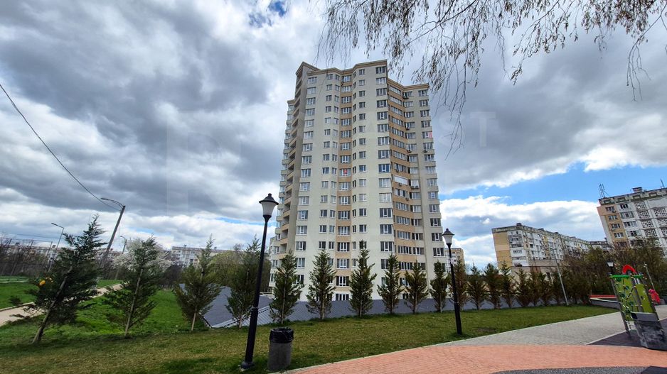 Vânzare, apartament, 2 camere , strada Ginta Latină, Ciocana - Poză 2