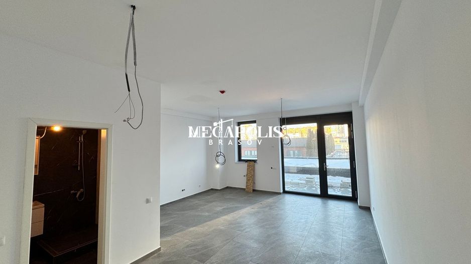 Garsonieră 37 mp nemobilată | pretabil regim hotelier | Astra - Poză 5