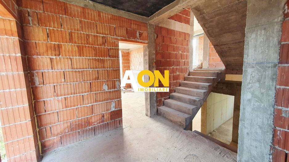 Casa la rosu, D+P+1E, 1433 mp teren, Valea Popii - Poză 13