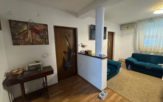 Casă cu mansardă și piscină de vânzare – Pictor Andreescu - Poză 7