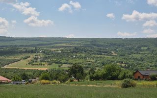 Teren intravanal de vanzare in Tomesti-Goruni, Iasi - Suprafete intre 700 si 800 mp - Poză 1