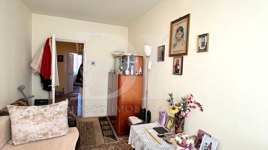 Apartament decomandat / etaj intermediar / Zona Grigorescu - Poză 4