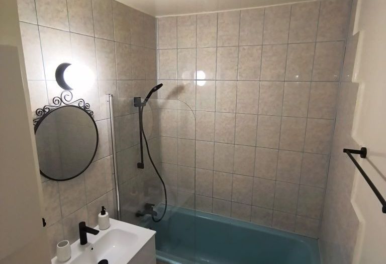 Inchiriez apartament în inima Bucureștiului - Unirii, centrală bloc - Poză 7