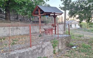 Teren cu casa batraneasca de vanzare in comuna Jugureni judet Prahova - Poză 4