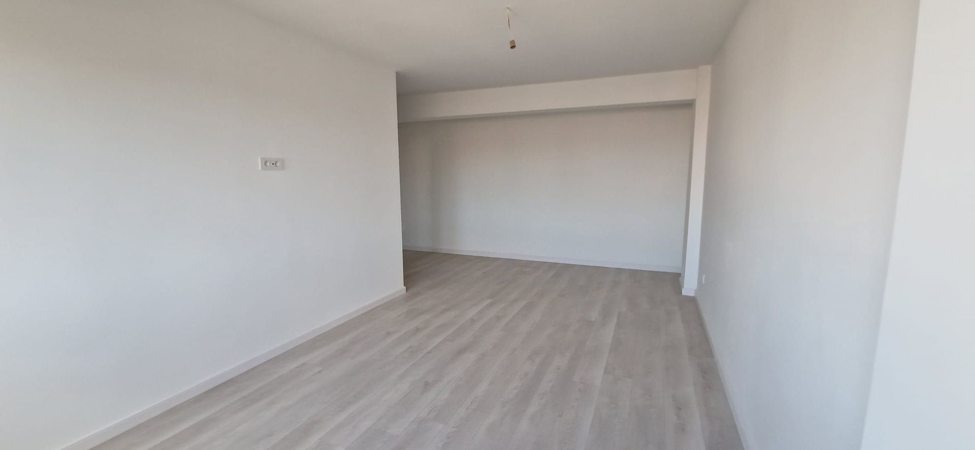INTABULAT!Ap. 2 camere decomandat,57mp Valea Lupului 105000euro cu TVA - Poză 3