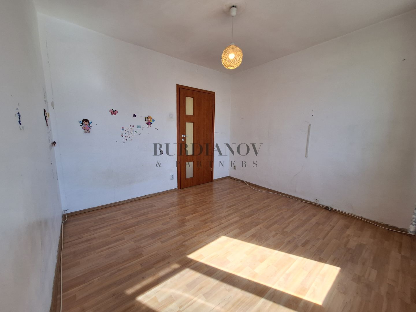 Apartament cu 2 camere de vânzare - 1 Decembrie - 53 mp utili - RS II - Poză 2