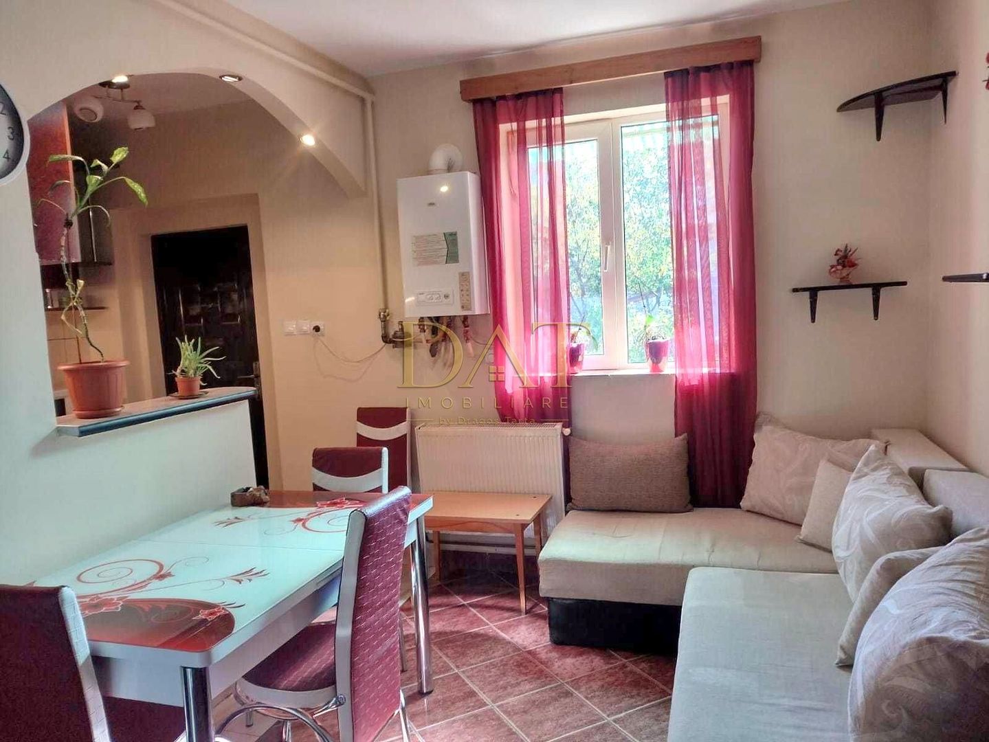 Apartament 2 camere de vanzare Gruia - Poză 1