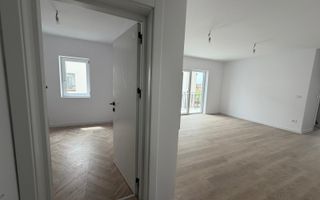 Apartament cu 3 camere si 2 balcoane in zona Braytim - Poză 2