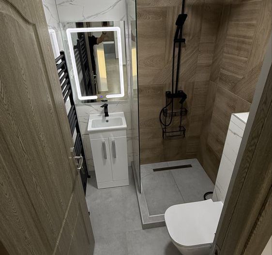 Apartament 4 camere etaj 1 Complexul Studentesc - Poză 4