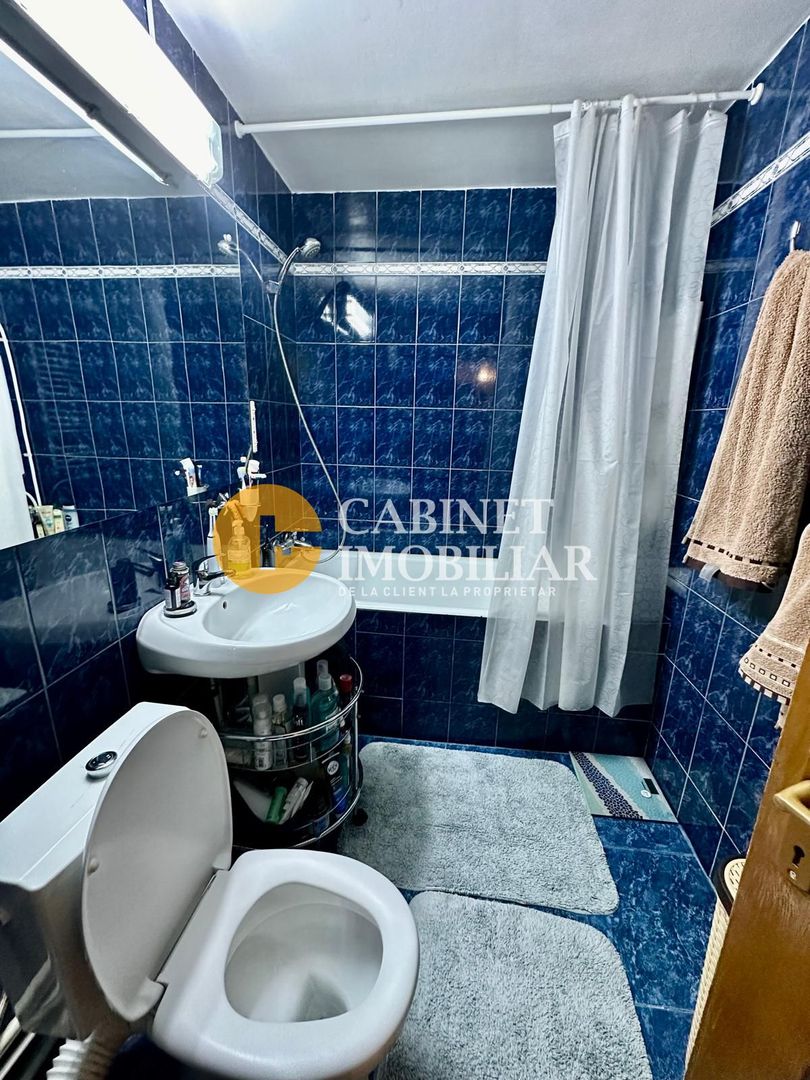 Nicolina- 3 Camere Decomandat - Etaj 3 -Bloc 1986 - Poză 6