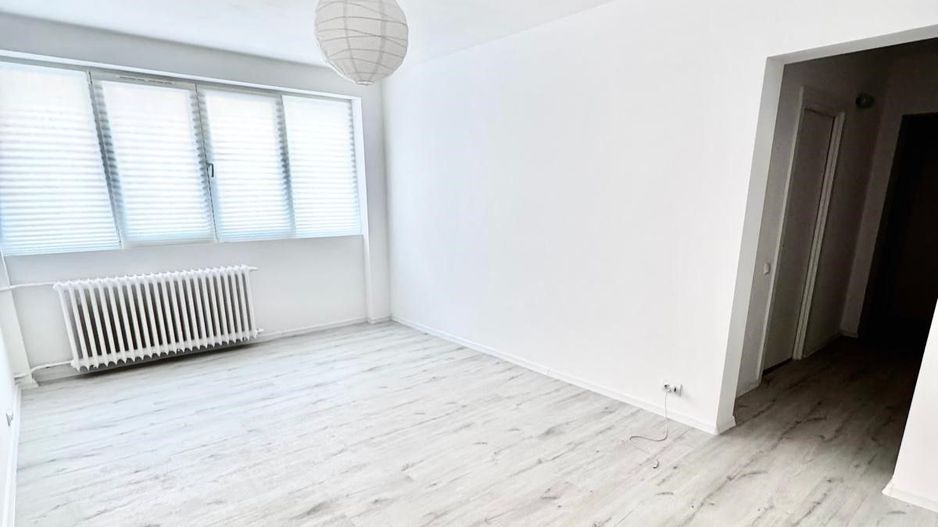 Apartament 3 camere I Titan I - Poză 1