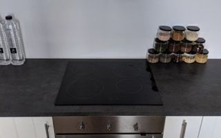 Studio in Vernescu Residence, nou, mobilat si utilat, parcare subterana - Poză 31