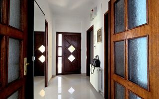 Vila individuala | 7 CAMERE | curte si garaj | PISCINA | IANCU NICOLAE - Poză 18