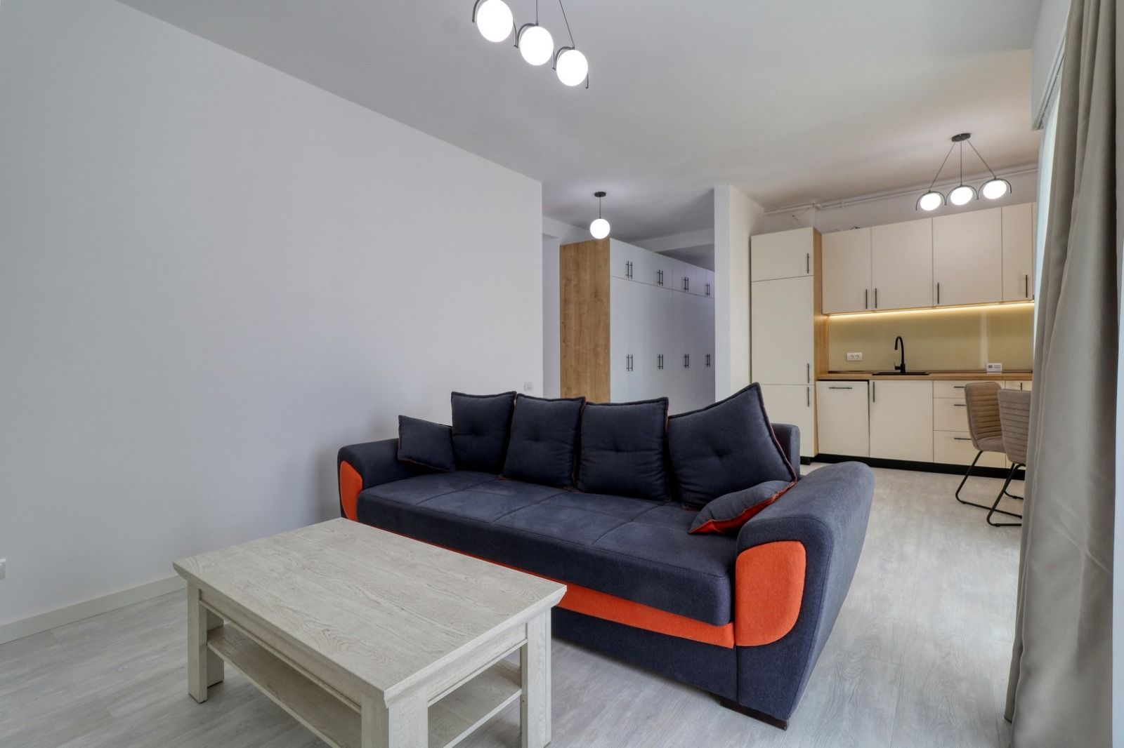 Blulevardul Decebal I Apartament I 3 camere I Prima Închiriere - Poză 3