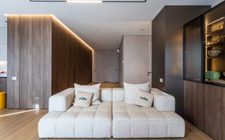 Vânzare, penthouse, 3 odăi + living , str. Onisifor Ghibu, Buiucani - Poză 1