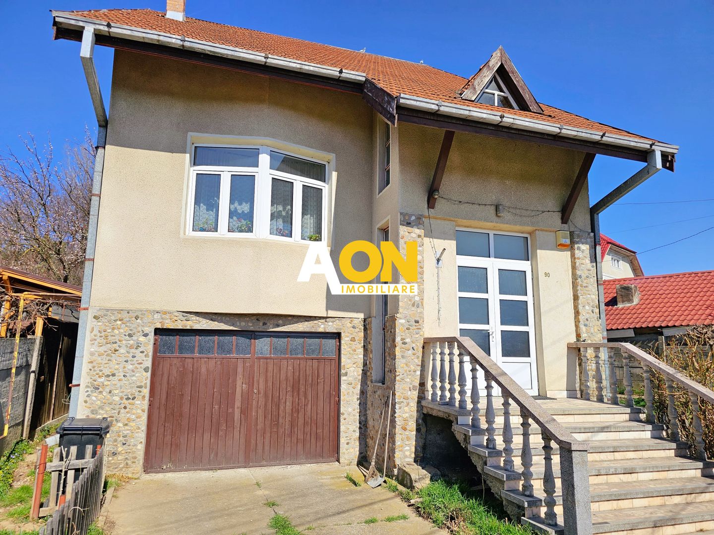 Casa 5 camere, 869 mp teren, zona Gara - Poză 2