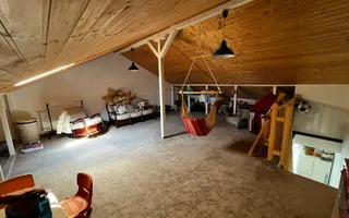 Vanzare casa partial mobilata-utilata-curte 300mp Mogosoaia - Poză 17
