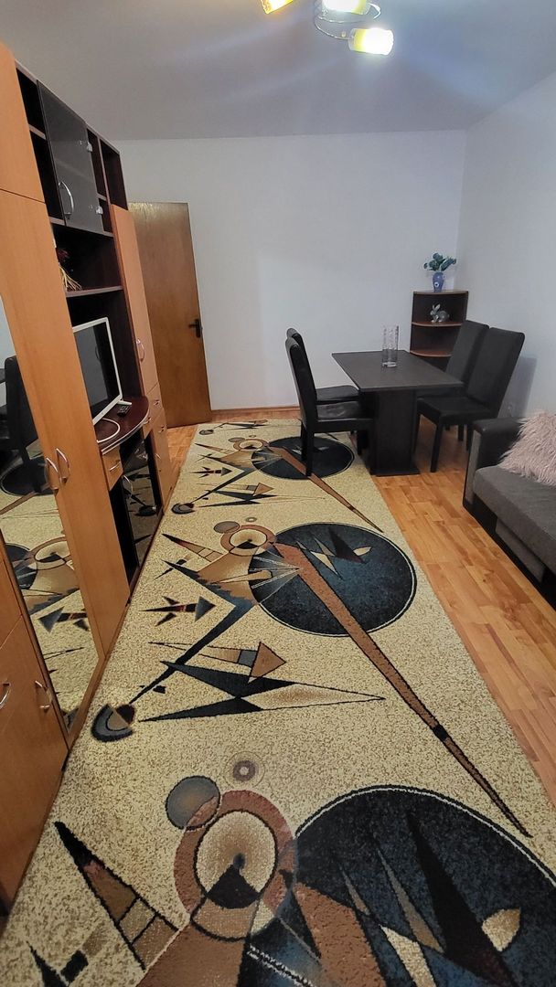 Apartament 3 Camere Decomandat – Metrou la scara - Poză 3