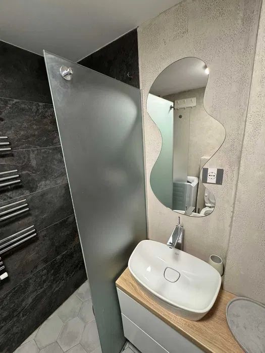 Apartament 2 camere ultra-modern, mobilat premium, chiar in Piața Amzei - Poză 8