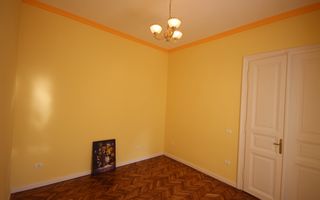 Apartament deosebit cu 3 camere de închiriat în zona Odobescu - Poză 5