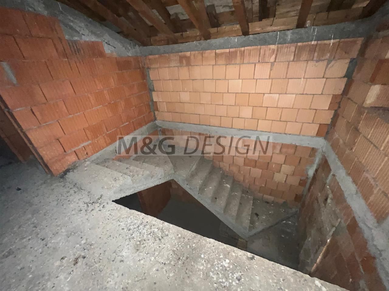 casa la rosu P+M 129 mp ULIUC - Poză 17