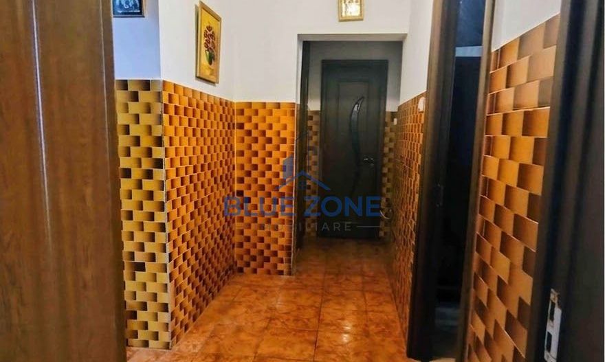 Apartament cu 3 camere de vânzare în Drumul Taberei - Poză 4
