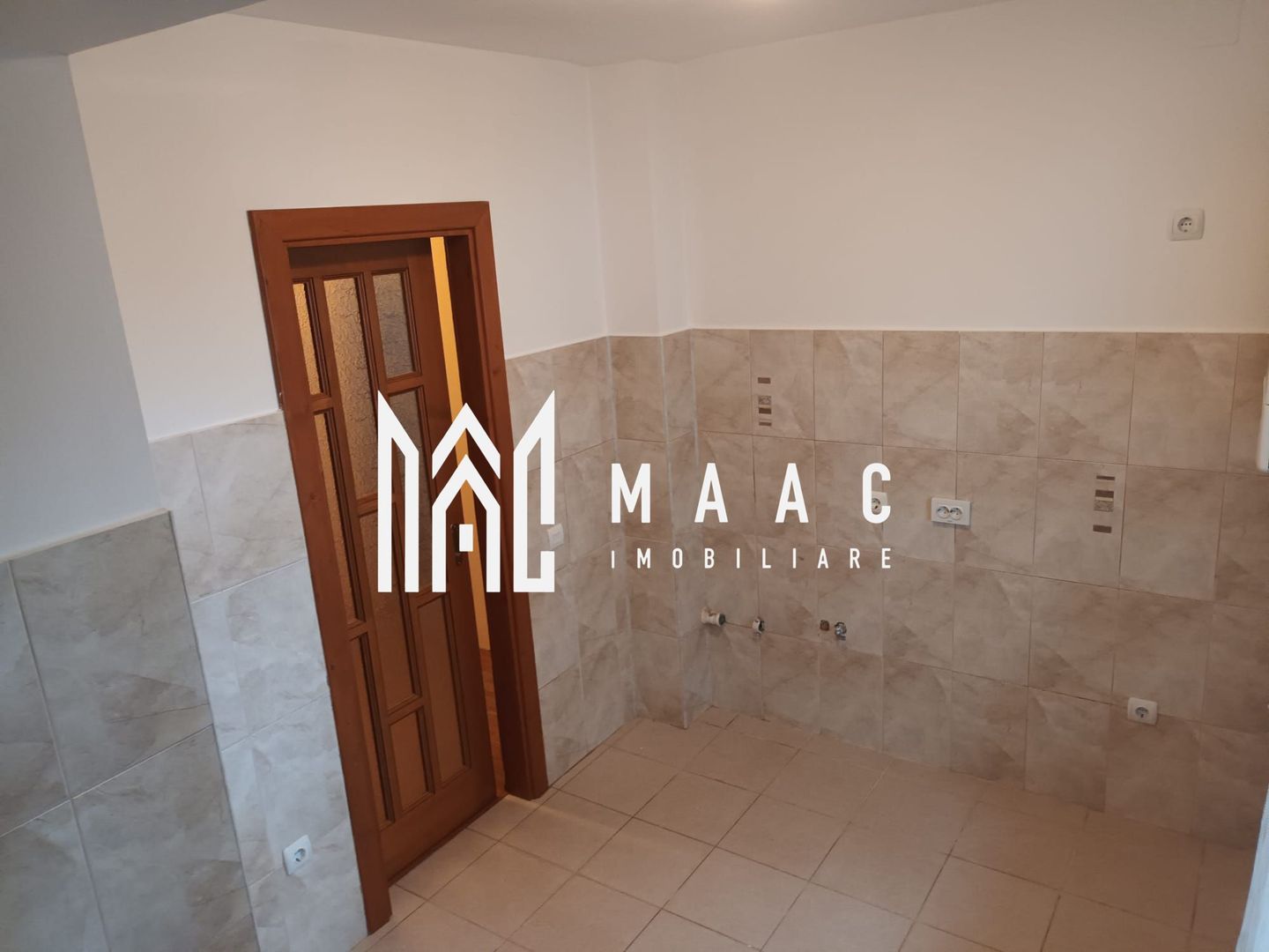 Apartament 3 Camere | Parter Inalt | 2 Balcoane | Tilisca - Poză 14