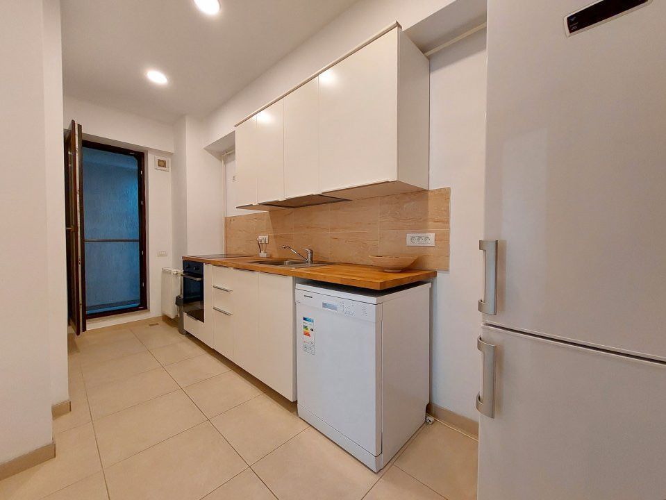 De Inchiriat Apartament 2 Camere Natiunile Unite, parcare si centrala - Poză 7