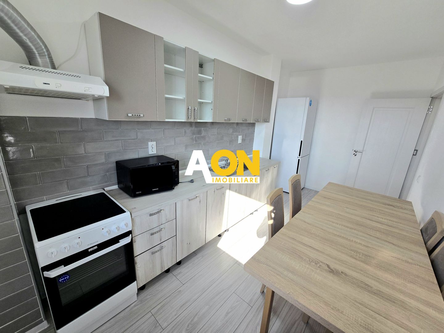Apartament cu 3 Camere, Bloc Nou, Lift, Zona Arex - Ampoi 3 - Poză 5
