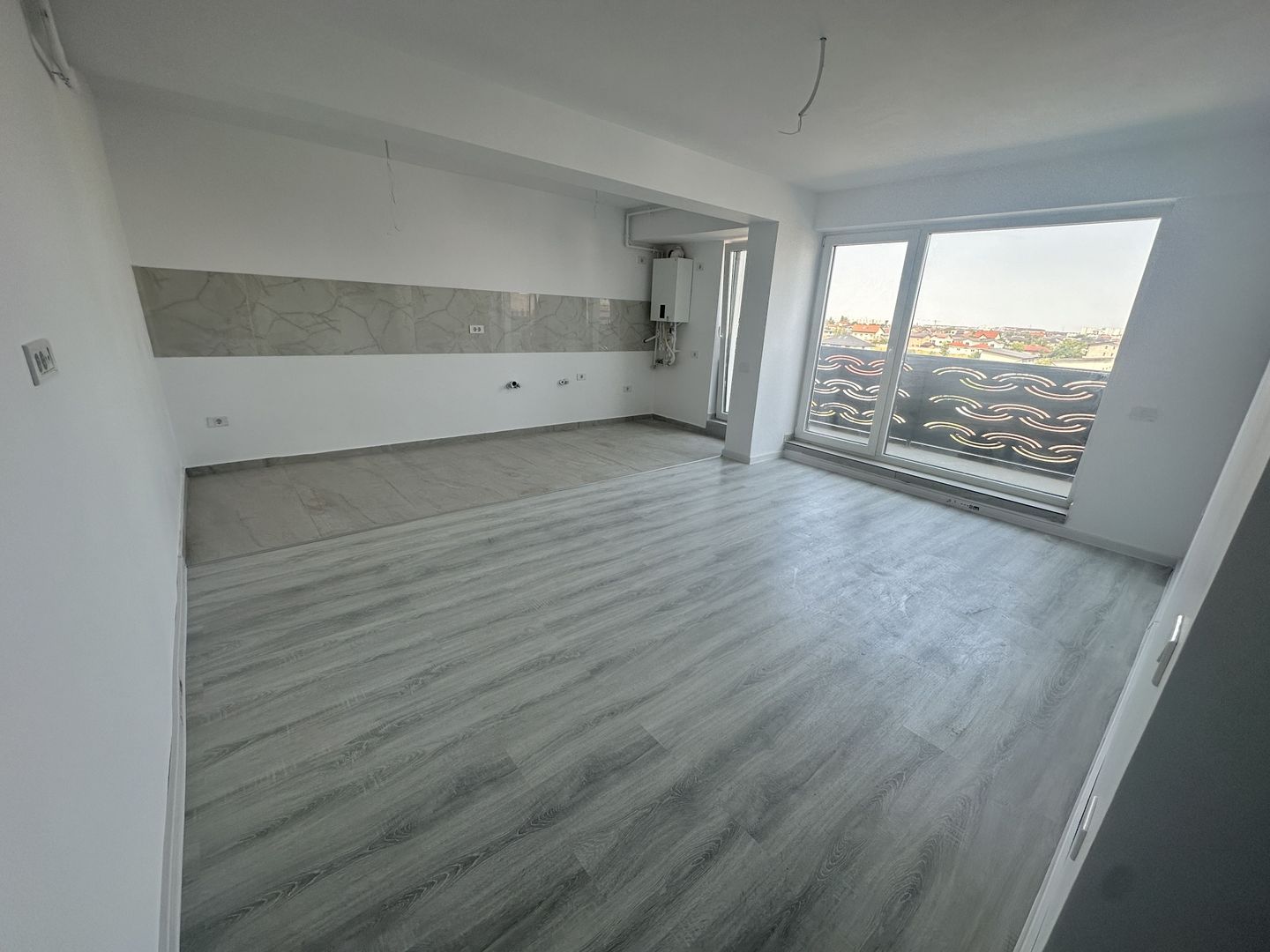 AP. 3 CAMERE SAFIRULUI, LOC PARCARE, RATE DEZVOLTATOR, COMISION 0% - Poză 3