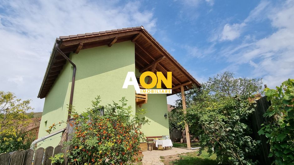 Casa 4 camere, P+M, 245 mp teren, Seusa - Poză 1