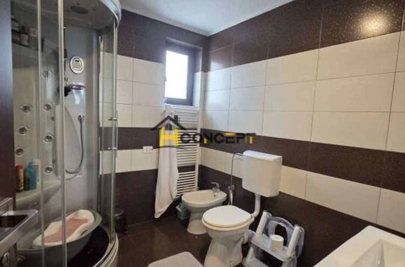 Vila moderna mobilata utilata metrou Dimitrie Leonida - Poză 9