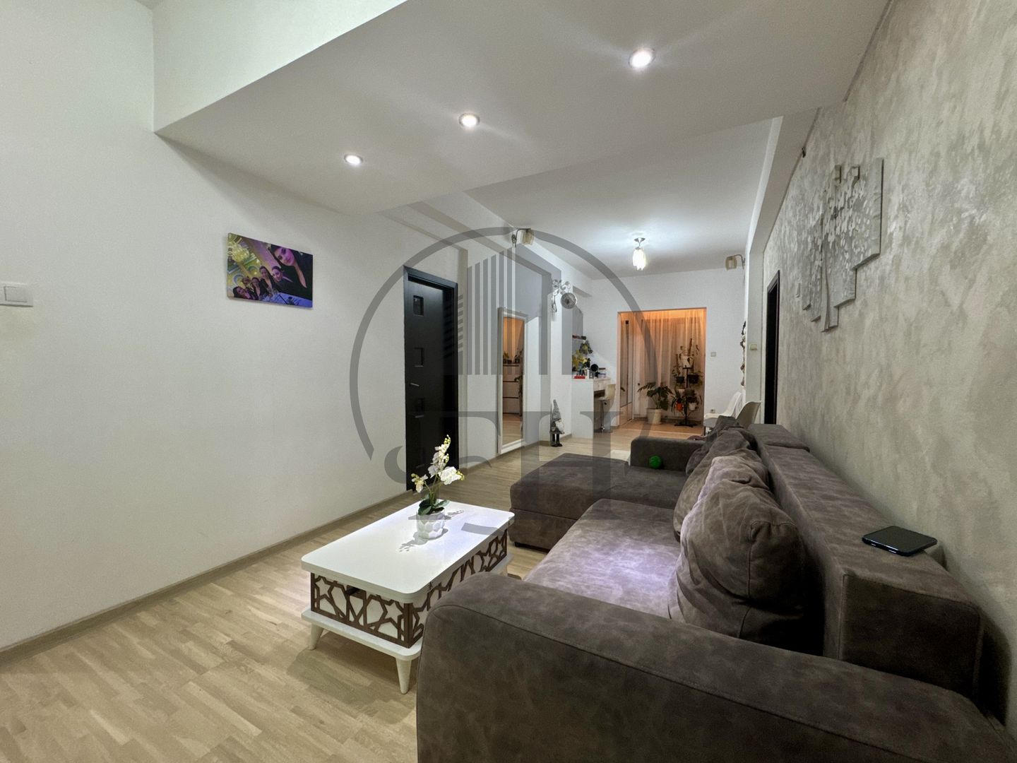 Apartament 3 camere de vanzare Constanta, Bd. Ferdinand - Poză 4