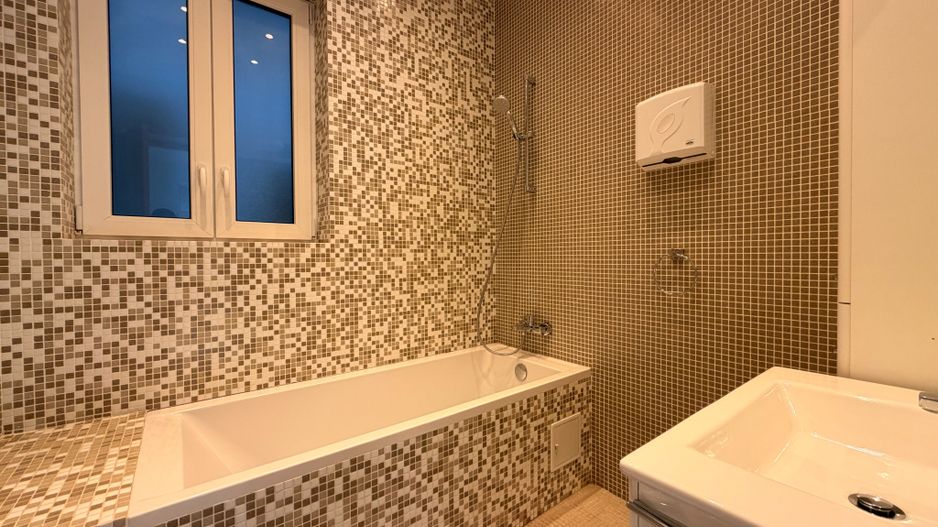 CLADIRE BIROURI | CAPITALE | OPORTUNITATE - Poză 16