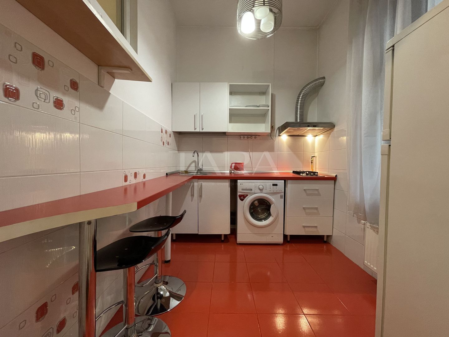 Apartament interbelic. Confort și eleganță! - Poză 7