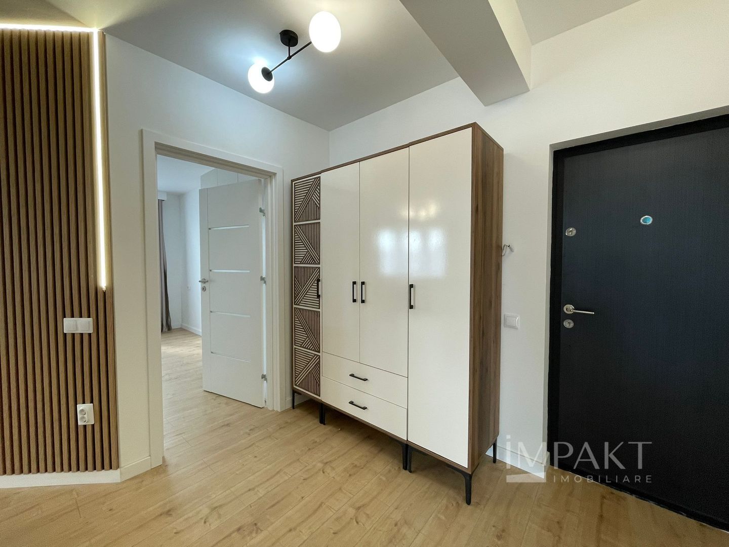 Apartament 3 camere, zona Europa, prima inchiriere - Poză 10