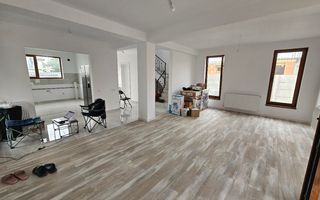 Casă Independentă curte Generoasă și Liniște finisaje de calitate - Poză 1