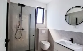 Casa cu 4 camere de vanzare, Bucov, Mica Roma - Poză 17