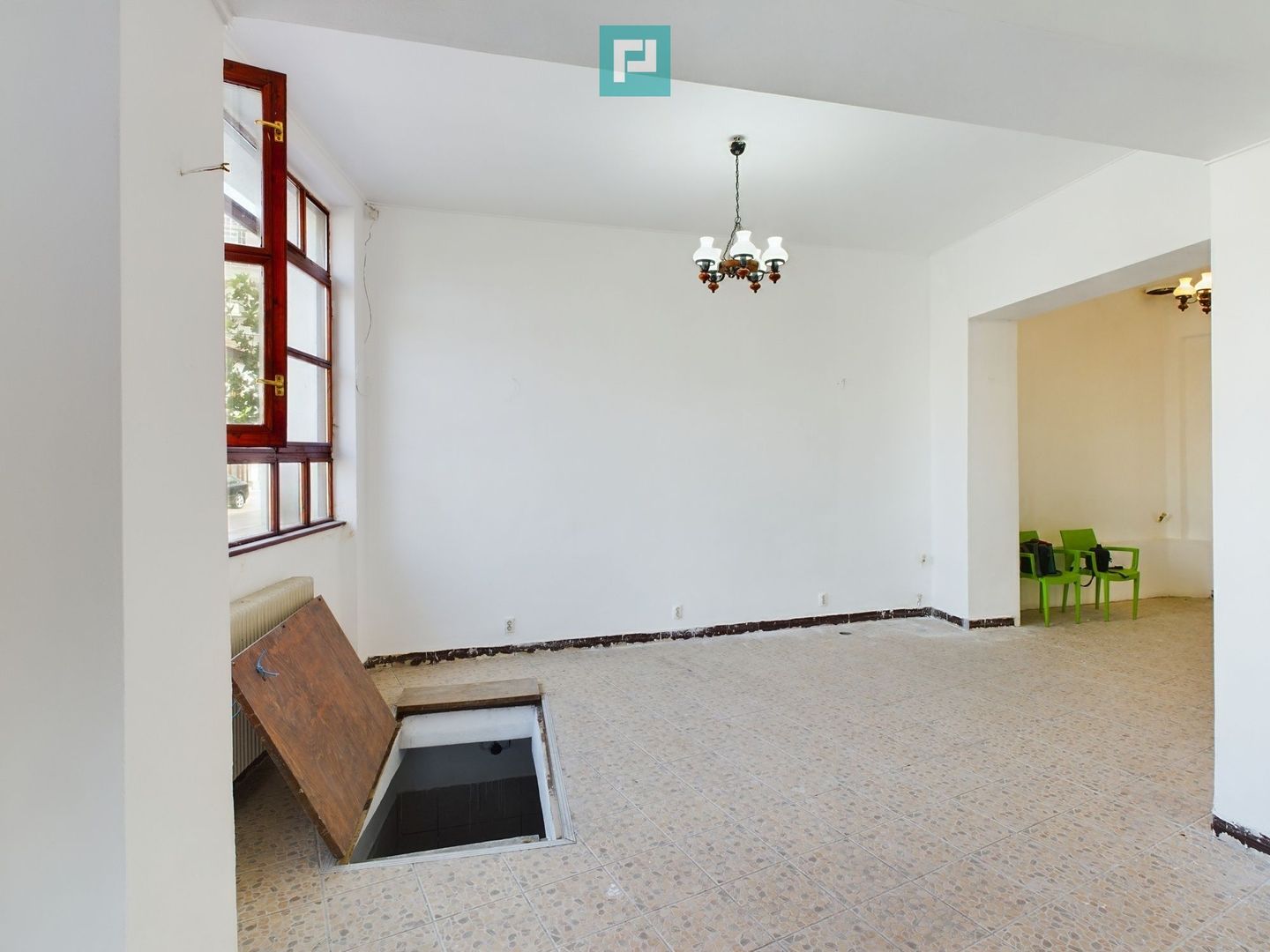 Casa individuala la 6 minute de Piata Unirii - Poză 5