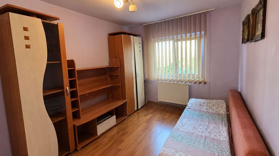 COMISION 0, Apartament 3 Camere,Decomandat, Etaj 3, Centrala, Aradului - Poză 6