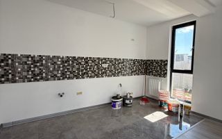Case individuale de vanzare in Comuna Berceni- strada  Miorita - Poză 1
