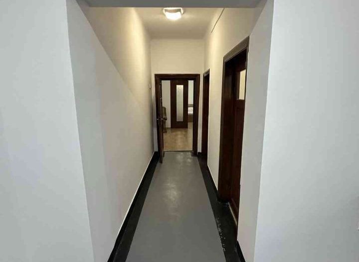 Apartament 3 camere, în vilă Ultracentral, etaj 1, Piano Nobile, curte. - Poză 5