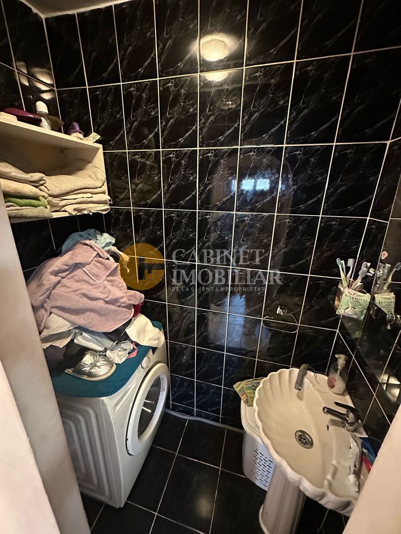 PODU ROS - ETAJUL 1  - 3 CAMERE - MOBILAT SI UTILAT - Poză 7