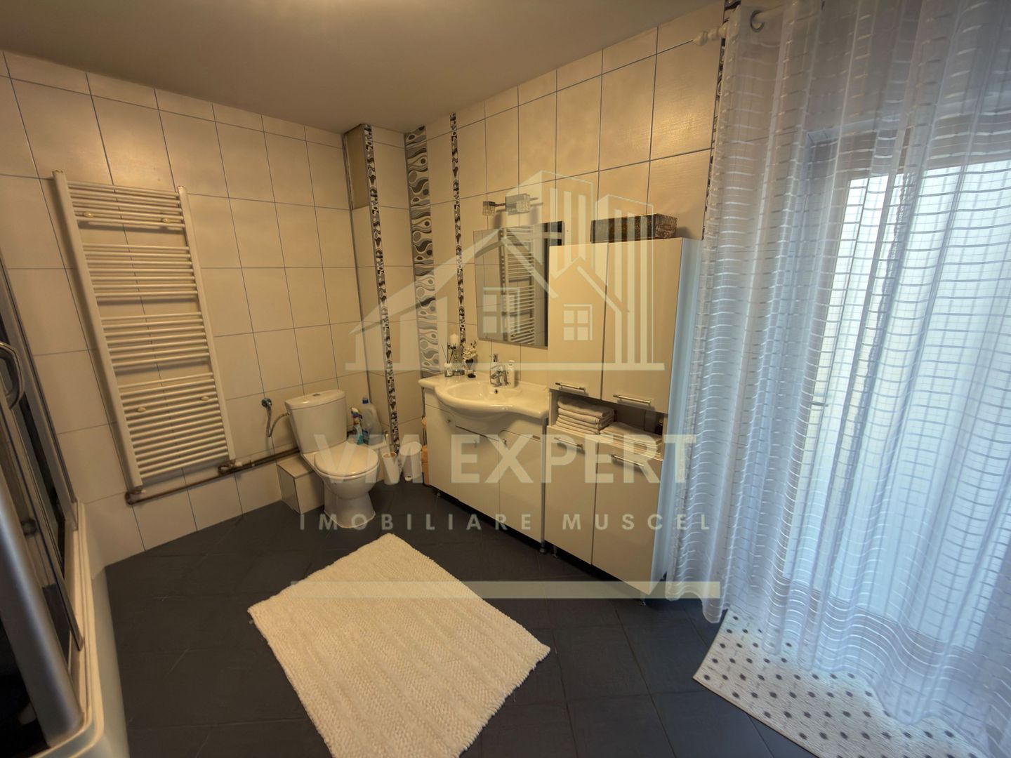 CASĂ 5 CAMERE TEREN 1600 MP CAMPULUNG - Poză 22