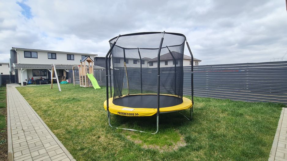 Casa mobilata si utilata in Cartier Izvor Tarlungeni Brasov - Poză 10